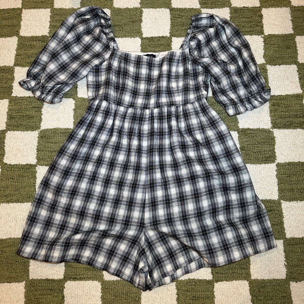 VICI Puff Sleeve Plaid Romper
